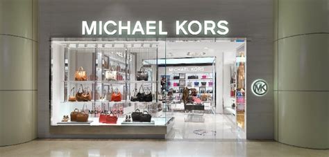 donde se fabrica la marca michael kors|Michael Kors shop near me.